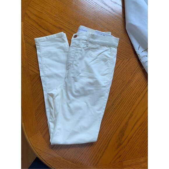 NWT Ann Taylor Loft Modern Straight Thin Wale Corduroy - Picture 3 of 8